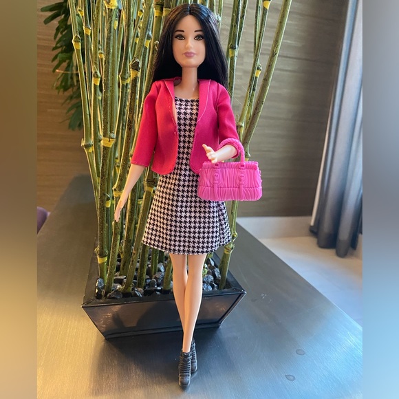 Brand New Mattel Barbie Fashionista - Picture 11 of 13